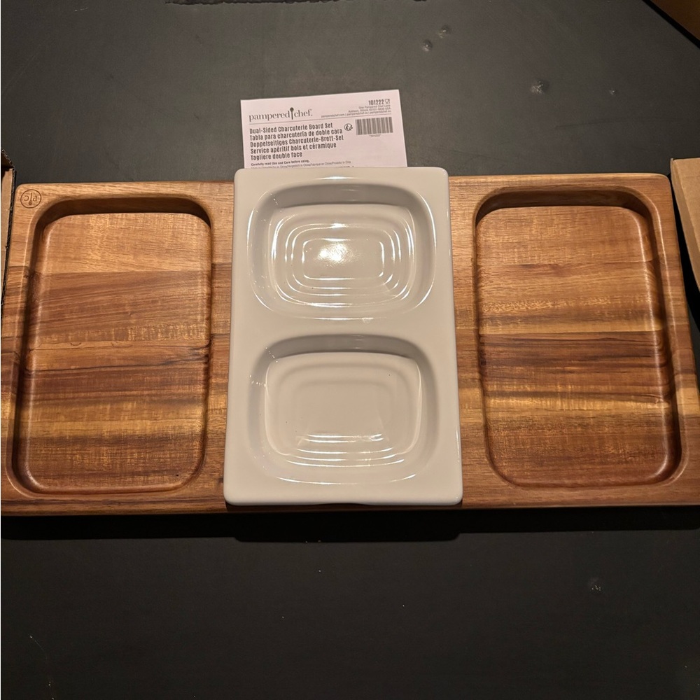 Pampered chef charcuterie set